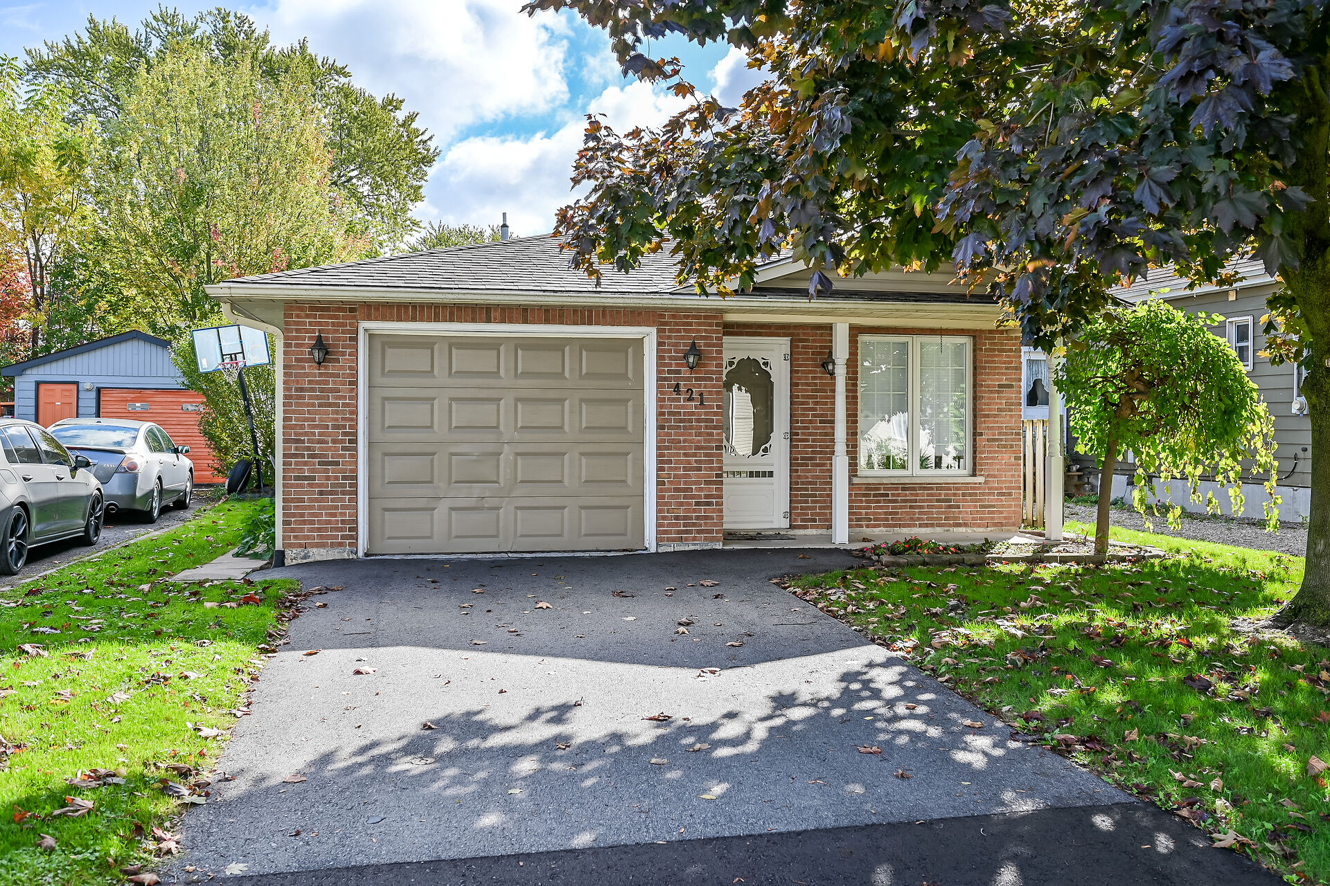 Virtual tour of 421 Griffith St., Dunnville, Ontario, N1A 2P4